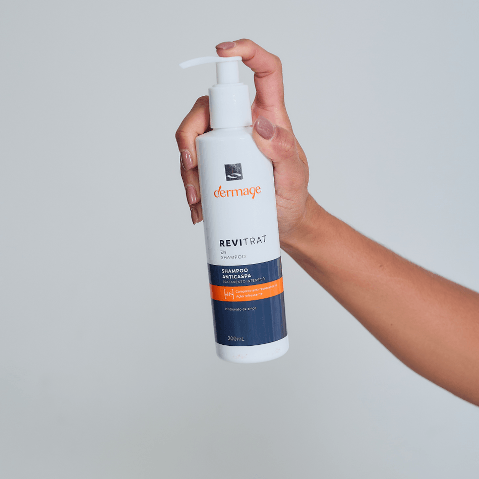 Shampoo Anticaspa Revitrat ZN Controle de Oleosidade e Coceira 240ml